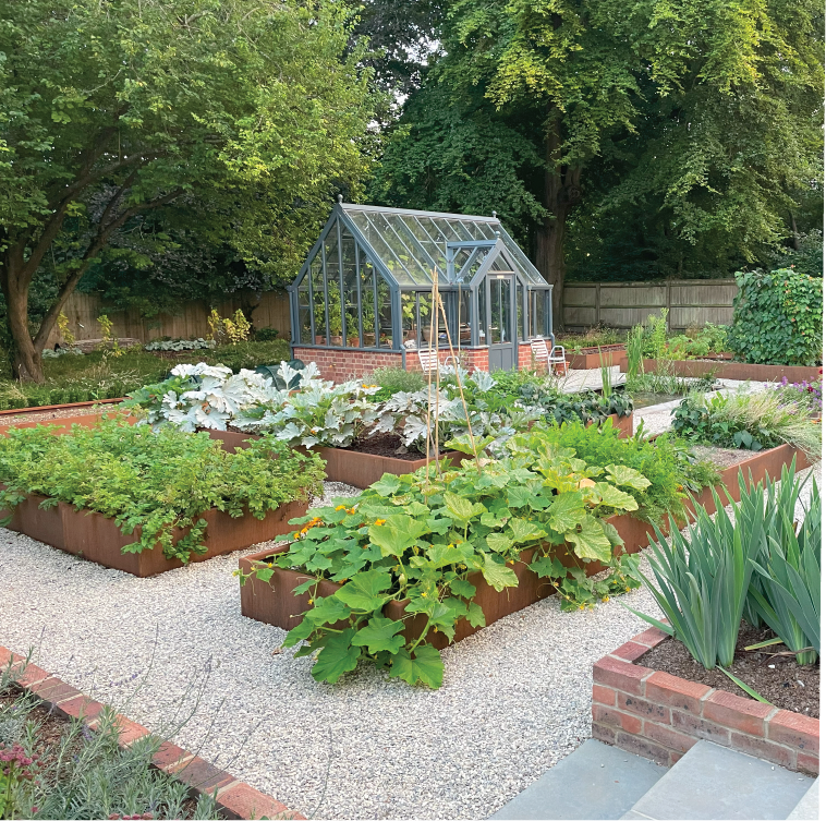 Large Town Garden Winchester 2 Large Town Garden Winchester 2