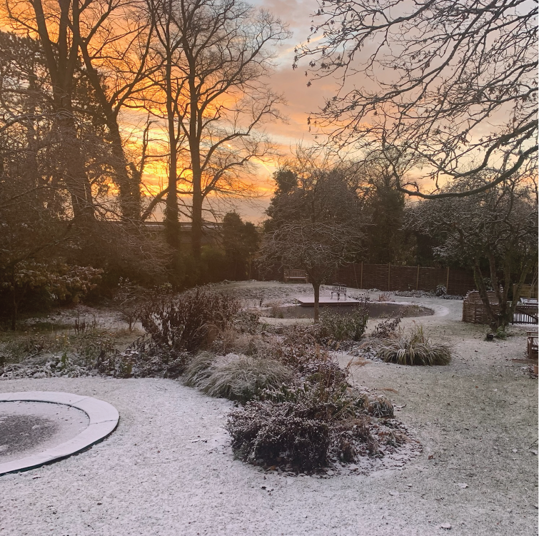 Large Town Garden Winter Scene Large Town Garden Winter Scene